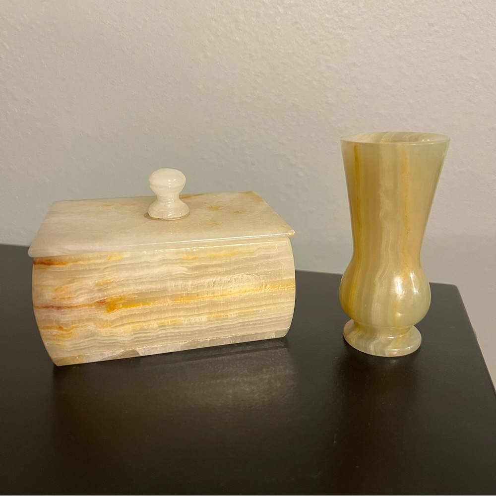 LAST CHANCE Vintage Alabaster Onyx Marble Stone Jewelry Box & Bud Vase
